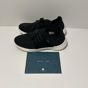 Vessi Everyday Classic Sneaker Midnight Black Size M10